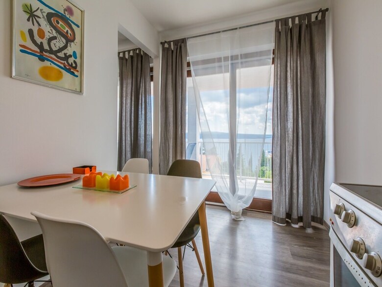 Apartments Azzaro