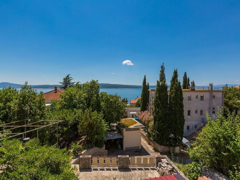 Apartments Miroslava