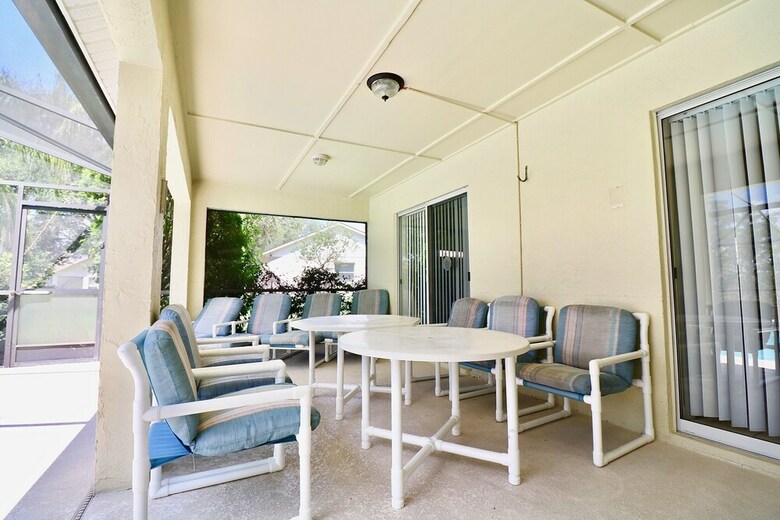 Neat & Tidy Escape W/ Quiet Private Pool