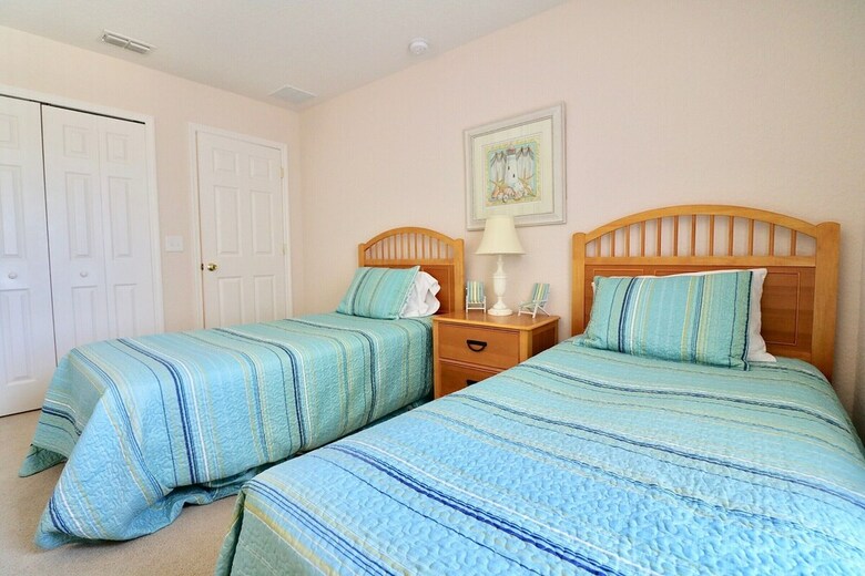 Villa More 4 Your Money W/ Private South Facing Pool