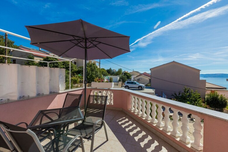 Apartments Lucija