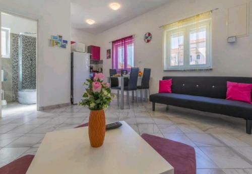 Apartment Lena