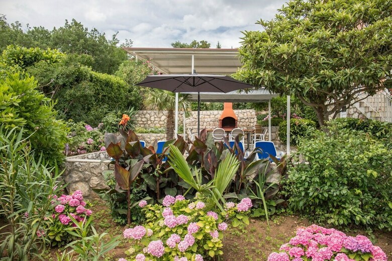 Apartments Zorica