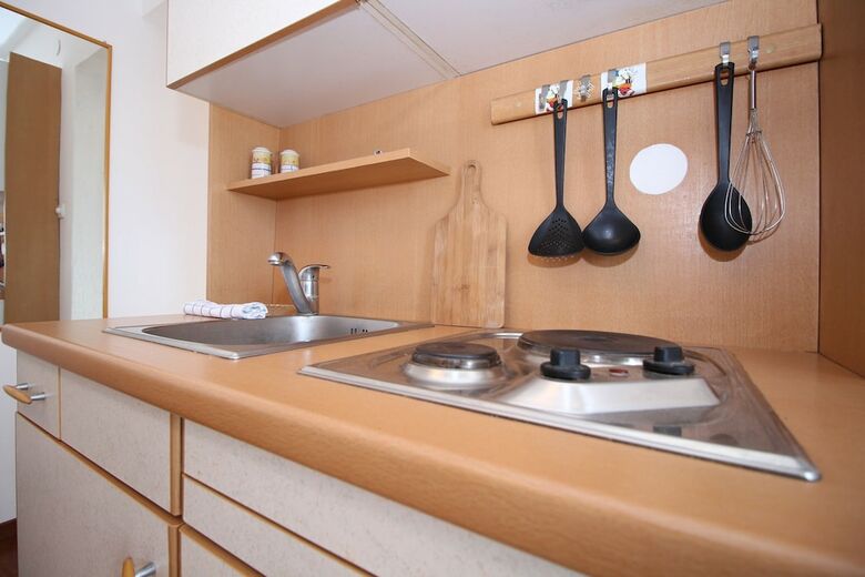 Apartments Ivona 4