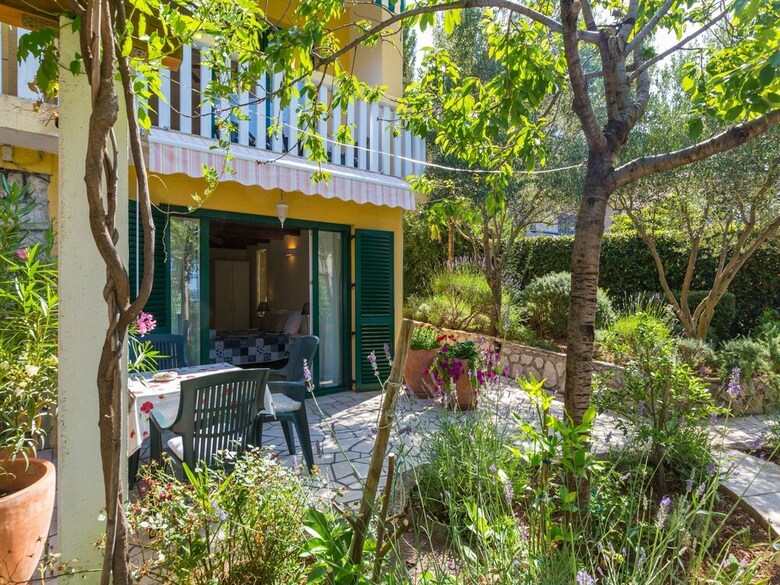 Apartments Neno