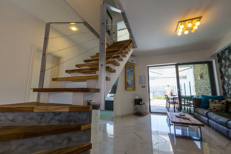 Villa House Deano