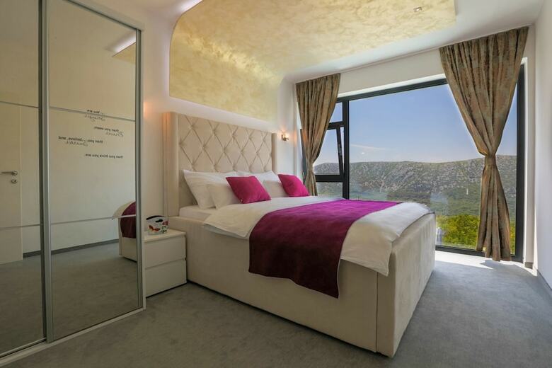 Villa House Deano