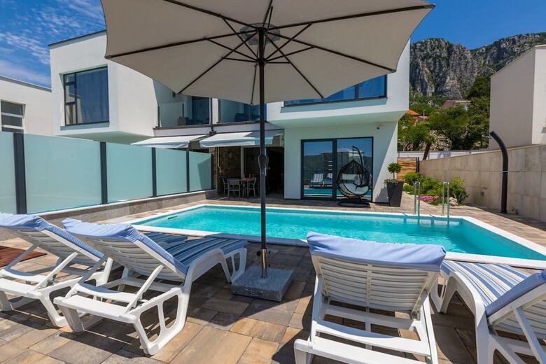 Villa House Deano