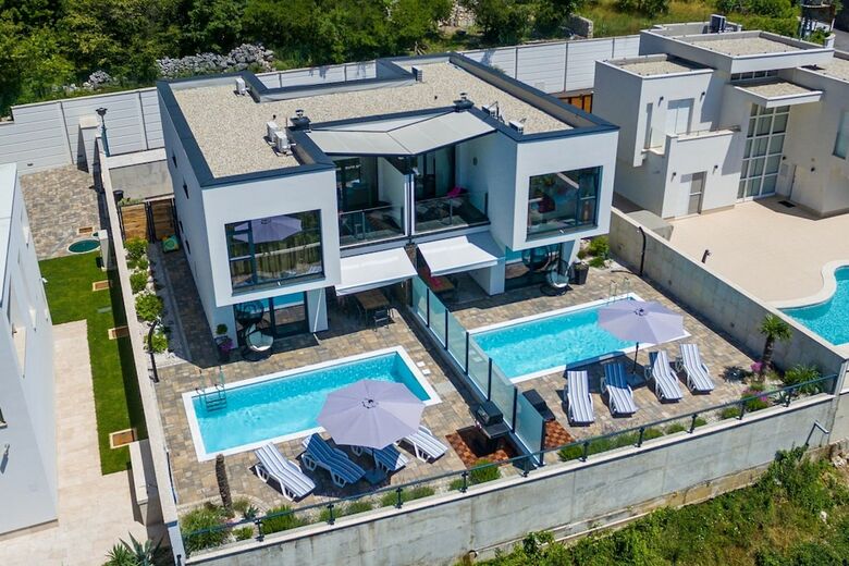 Villa House Deano