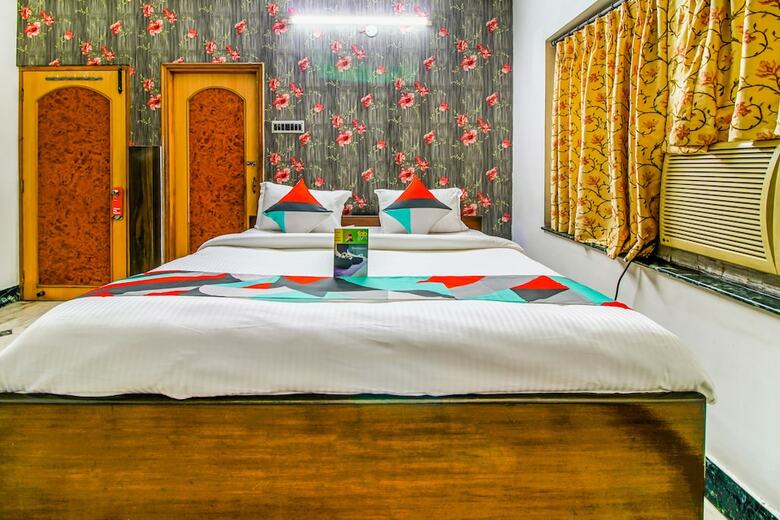 Hotel Fabexpress Satakshi Guest House