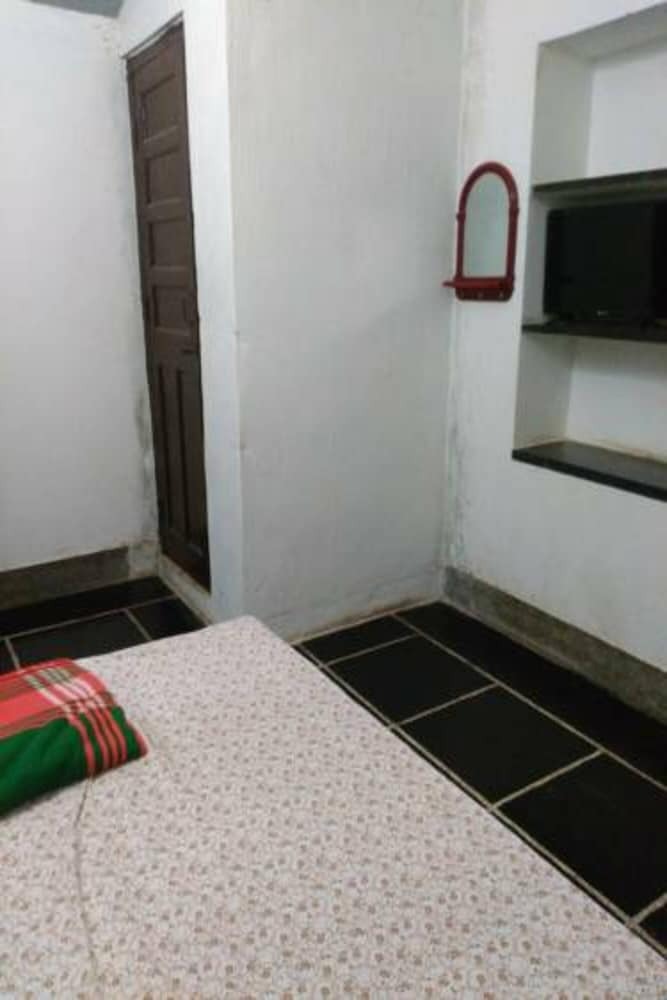 Hotel Sky Blue Guest House