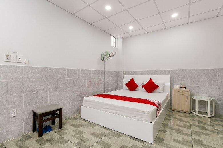 Oyo 409  Vinh Phu Gia Hotel