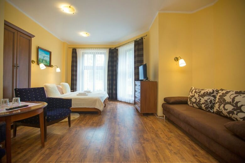 Hotel Pod Kasztanami