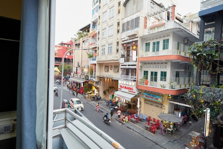 Oyo 438 Small Bay Hotel