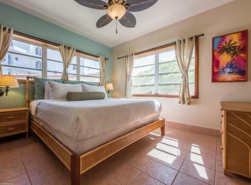 Villa Belizean Cove Estates