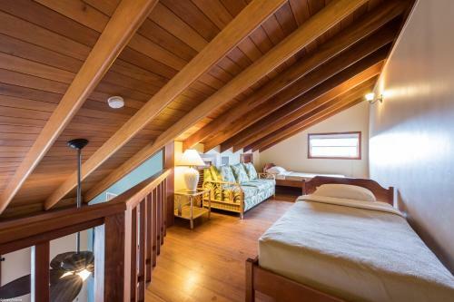 Villa Belizean Cove Estates