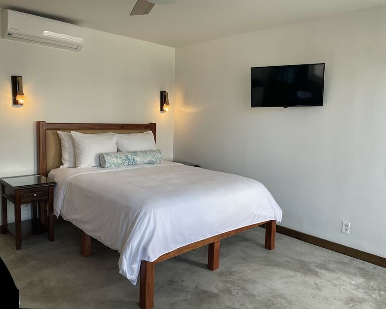 Hotel Mata Rocks Resort