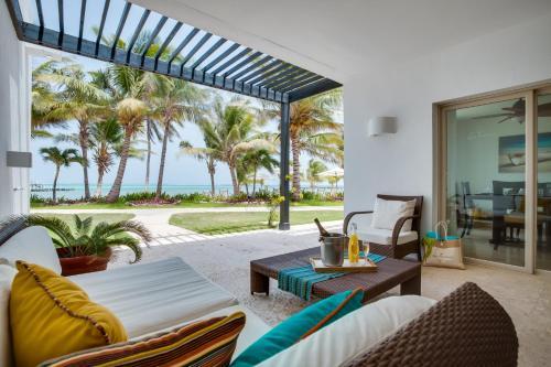 Hotel Las Terrazas Resort & Residences