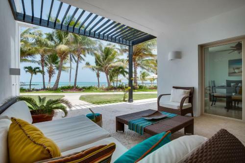 Hotel Las Terrazas Resort & Residences