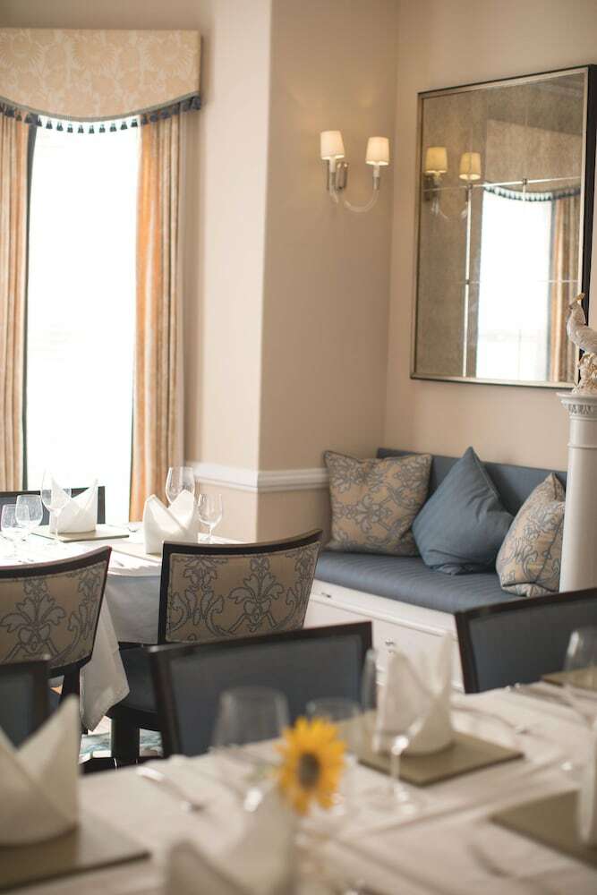 Rosedon Hotel