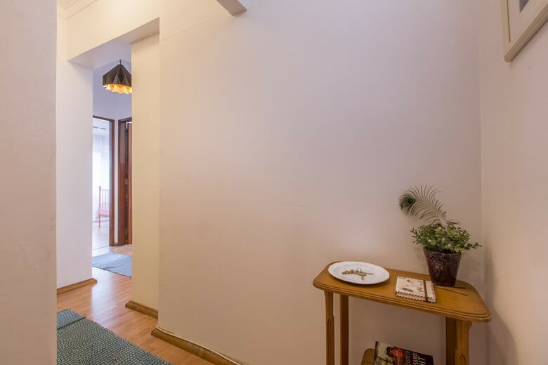 Light Filled Apartment + Free Pick-up, By Timecooler