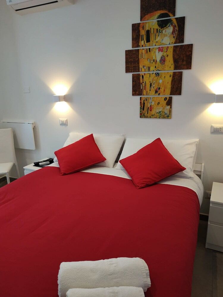 Palazzo Verdi B&B