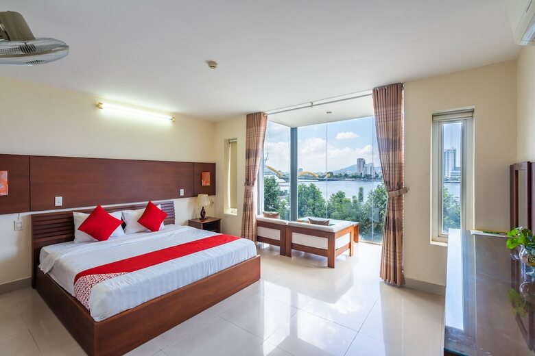 Oyo 403 Bao Quyen Hotel