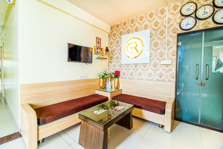 Fabhotel Gaurav Residency