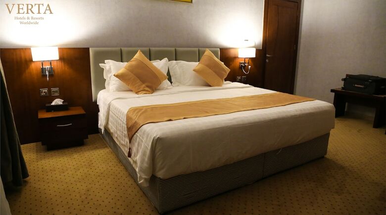Verta Hotel And Resort