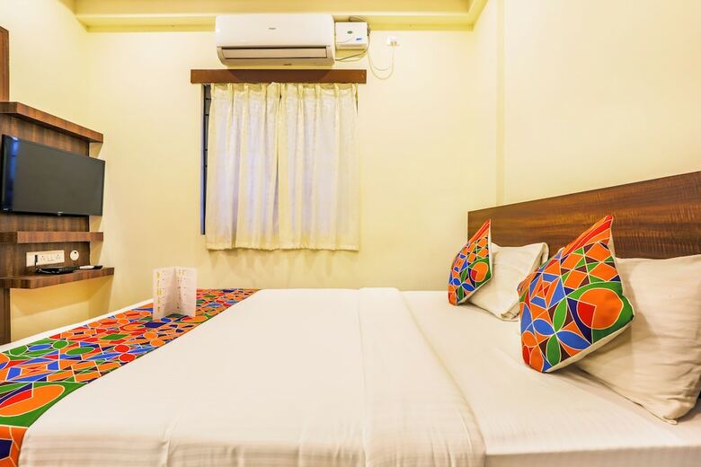 Fabhotel Royal Wood