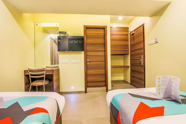 Fabhotel Landmark Guestline
