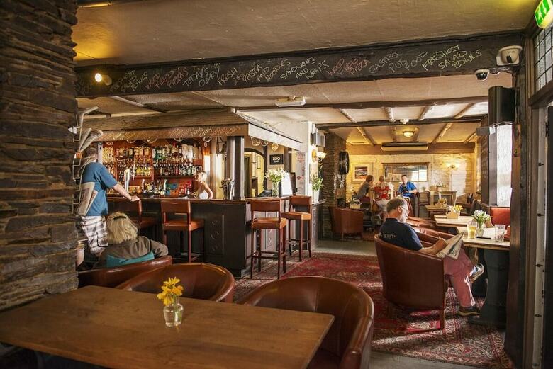 Hotel Molesworth Arms