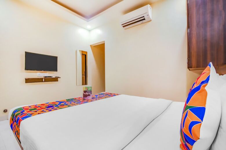 Fabhotel Aditi Executive