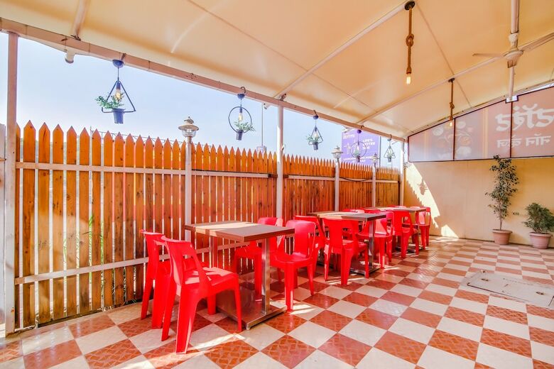 Fabhotel Aditi Executive
