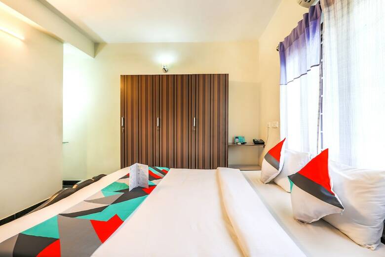 Hotel Fabexpress Pp Residency