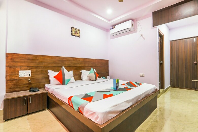 Fabhotel Yashaswi Comforts