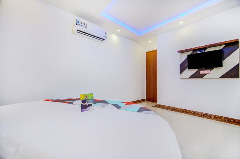 Hotel Fabexpress D Comfort Residency
