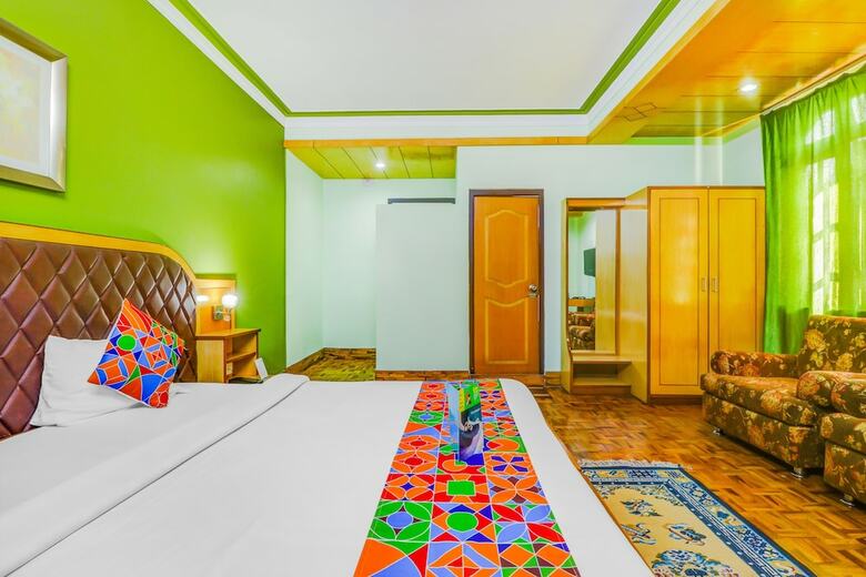 Fabhotel Misty Oak