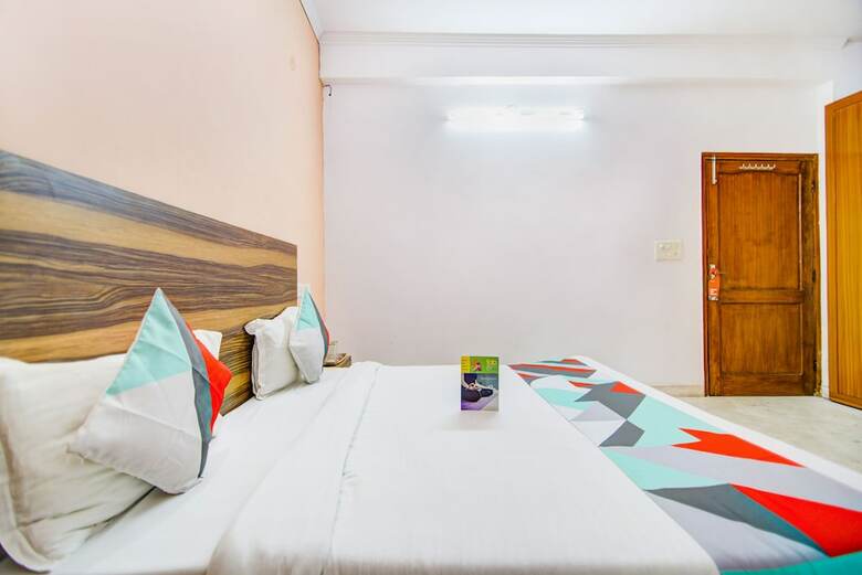 Hotel Fabexpress Sky Residency