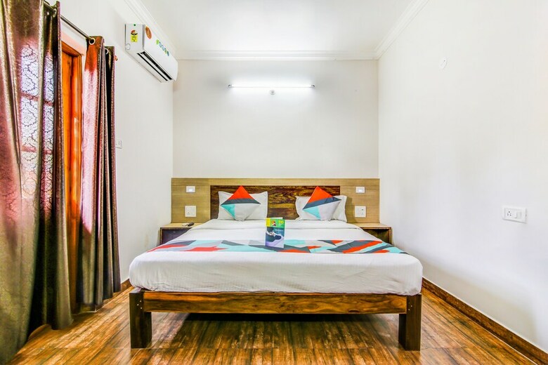 Hotel Fabexpress Way Inn