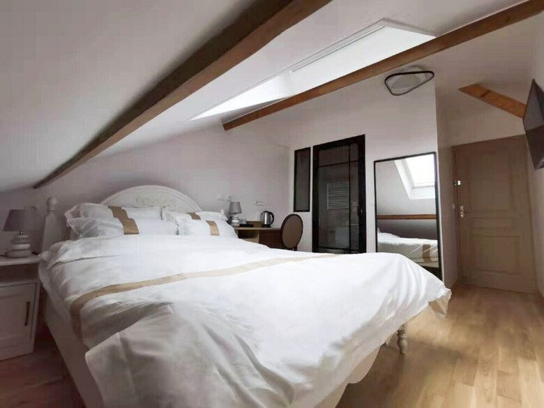 Hotel La Maison Charentonneau