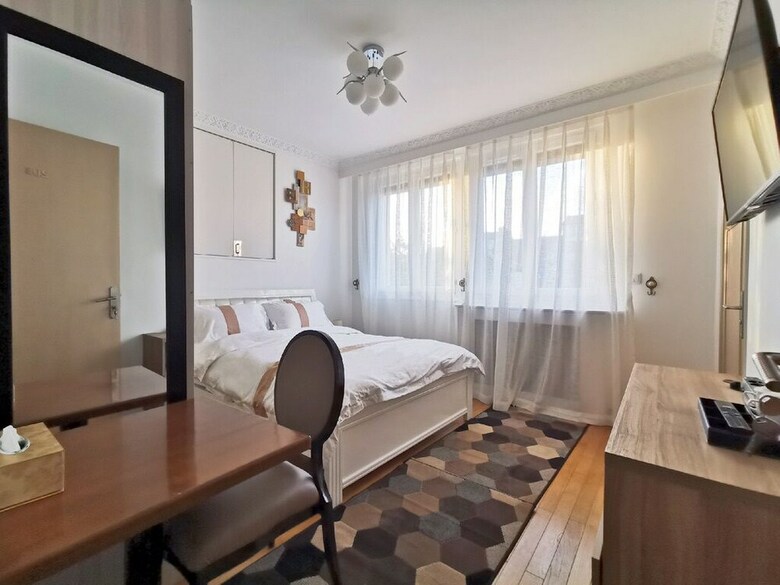 Hotel La Maison Charentonneau