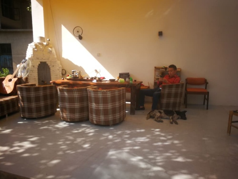 Bed & Breakfast Tujia Folk Houses