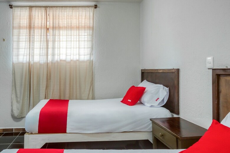 Oyo Hotel Posada Bugambilias