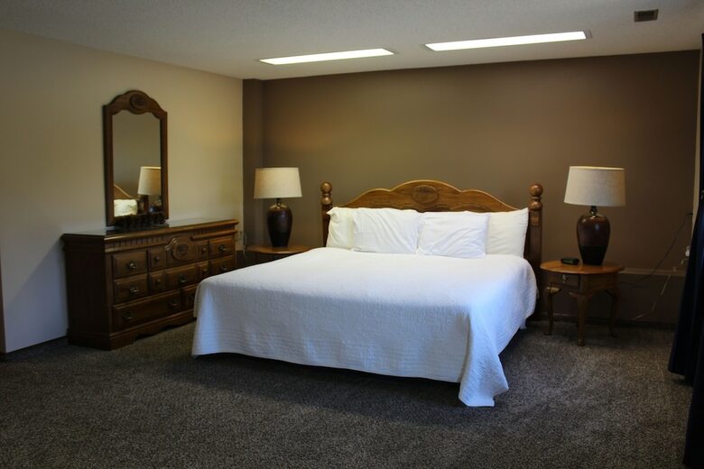 Posada Basswood Resort