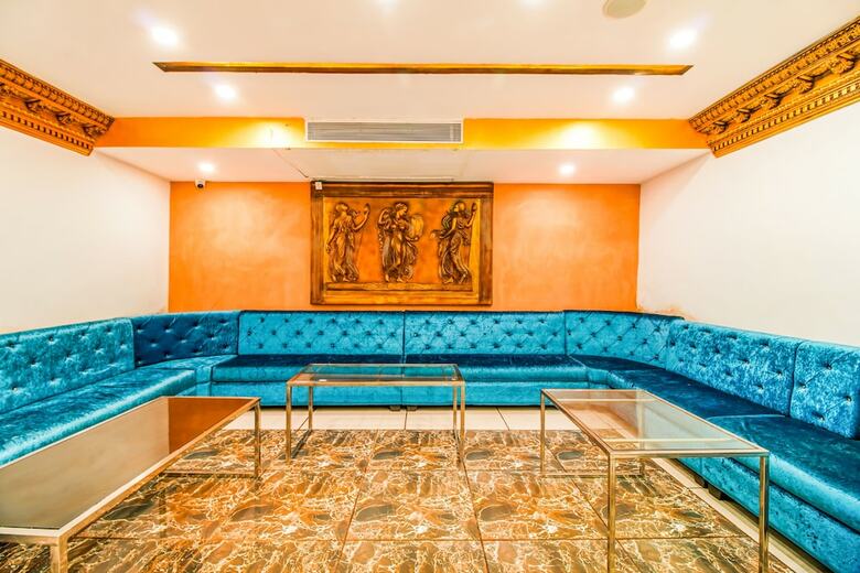 Fabhotel Eleven Heights
