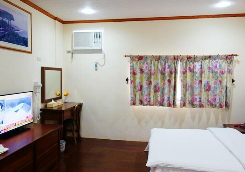 Hotel Jajowan?