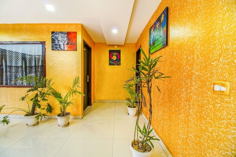 Hotel Fabexpress Grand Inn