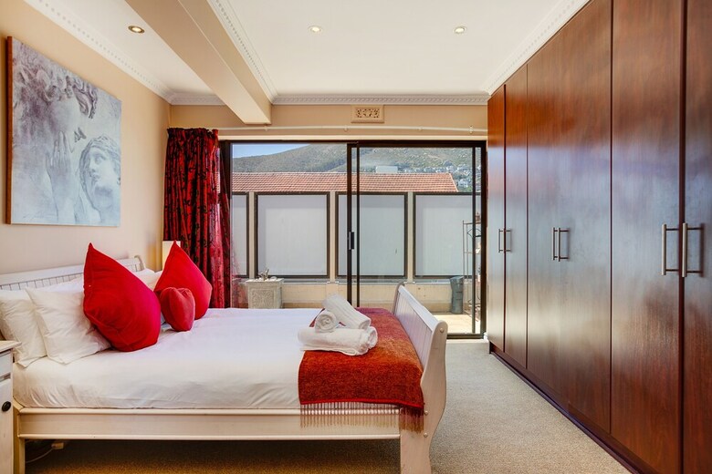 Apartamentos Kingsgate Penthouse 54