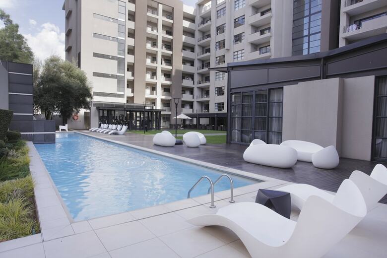 Hotel The Capital 20 West